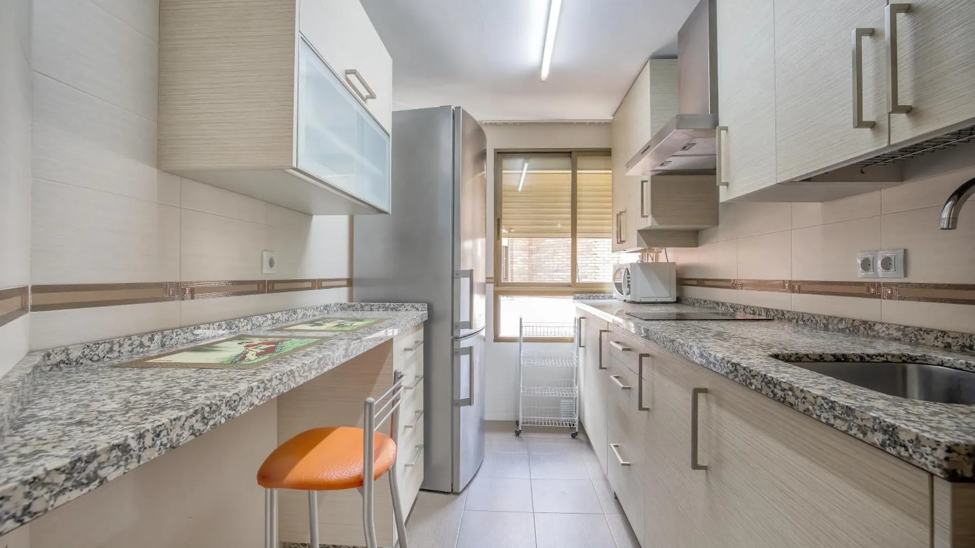 Apartment R & T Cordoba Center Apartamentos - Parking